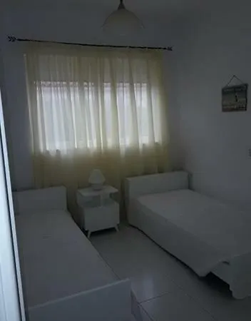 Sunny House In * Ialysos (Rhodes)